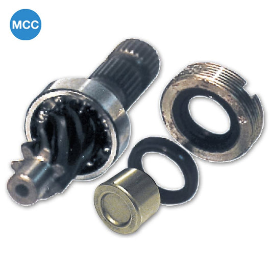 1005391 Steering Pinion with Nut, Seal and Cup 8 Teeth
