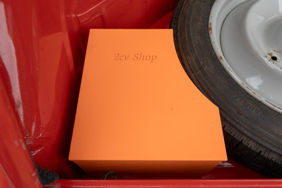 9011022 RIGHT - 2cv Boot Box - RED