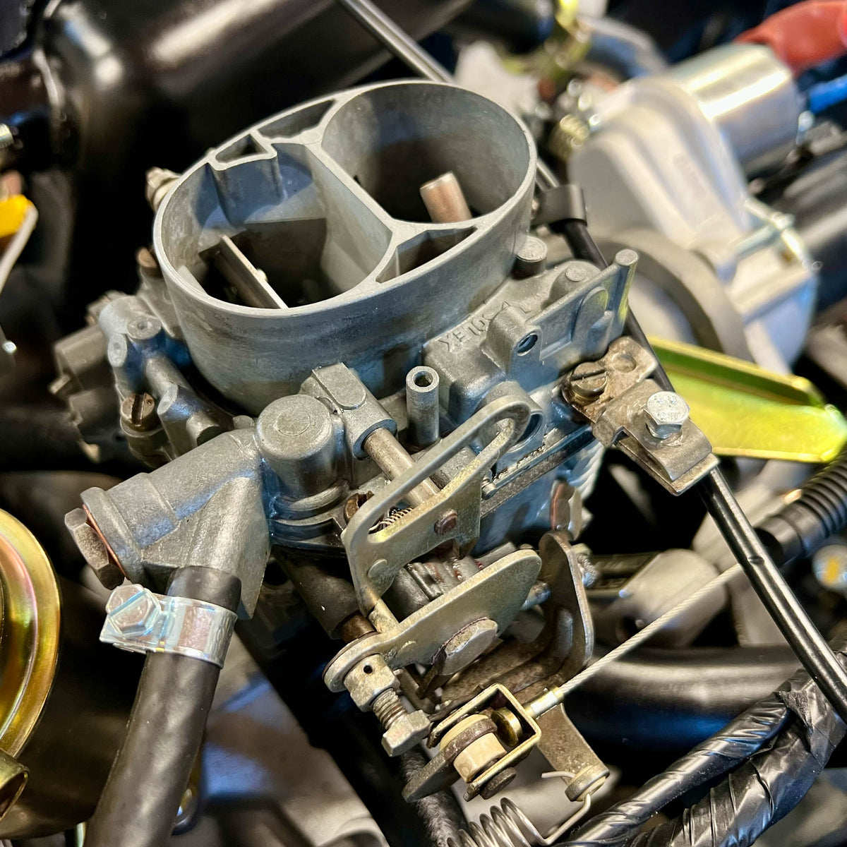 1011406 We can rebuilt your carburettor!