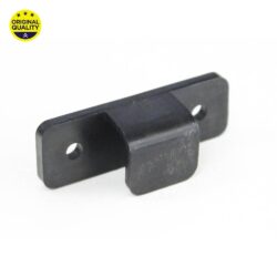 0801901 Mehari Hood Clip x1 – Black