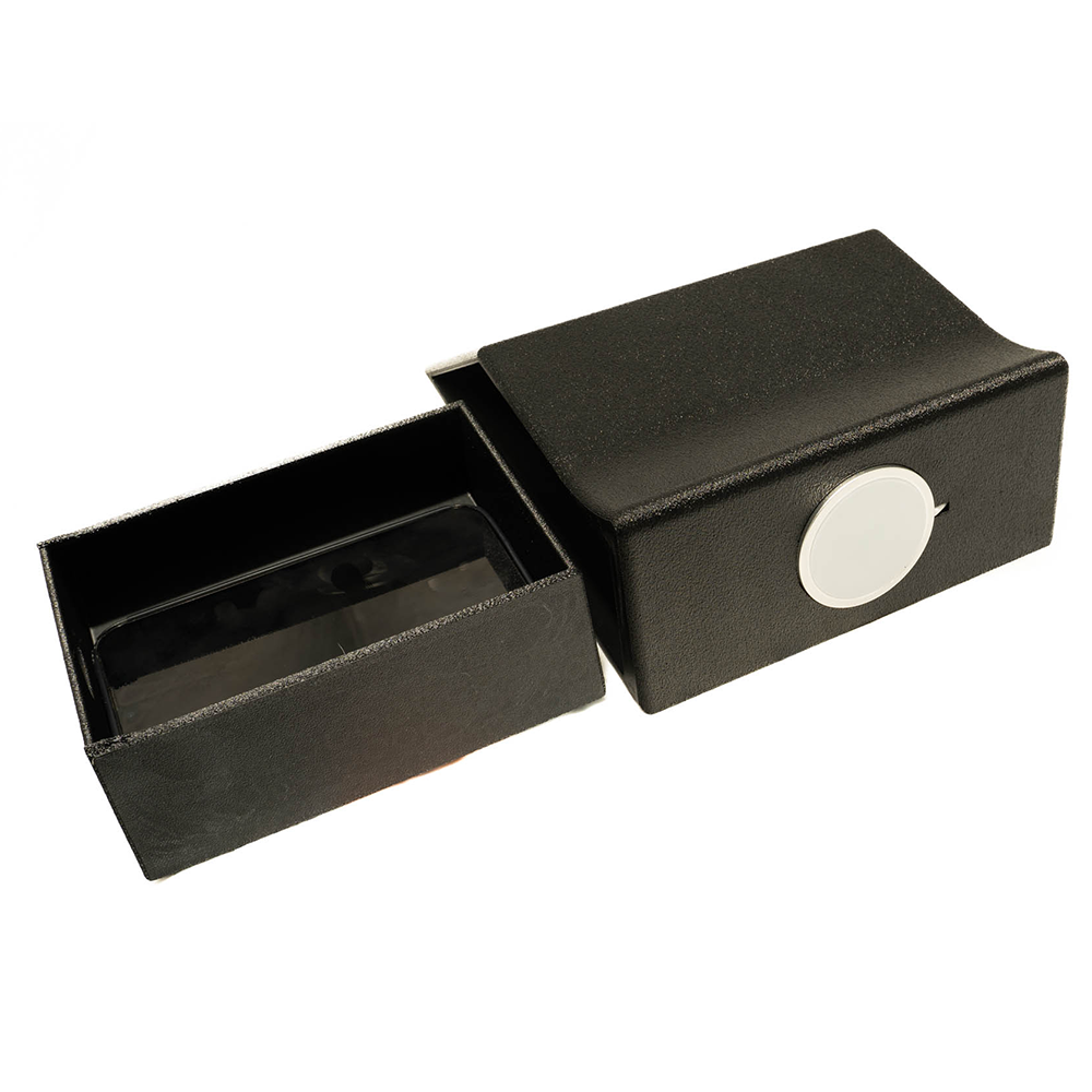 0501120 2cv I Phone dock with Magnetic charger, available in various colours. - Image 9