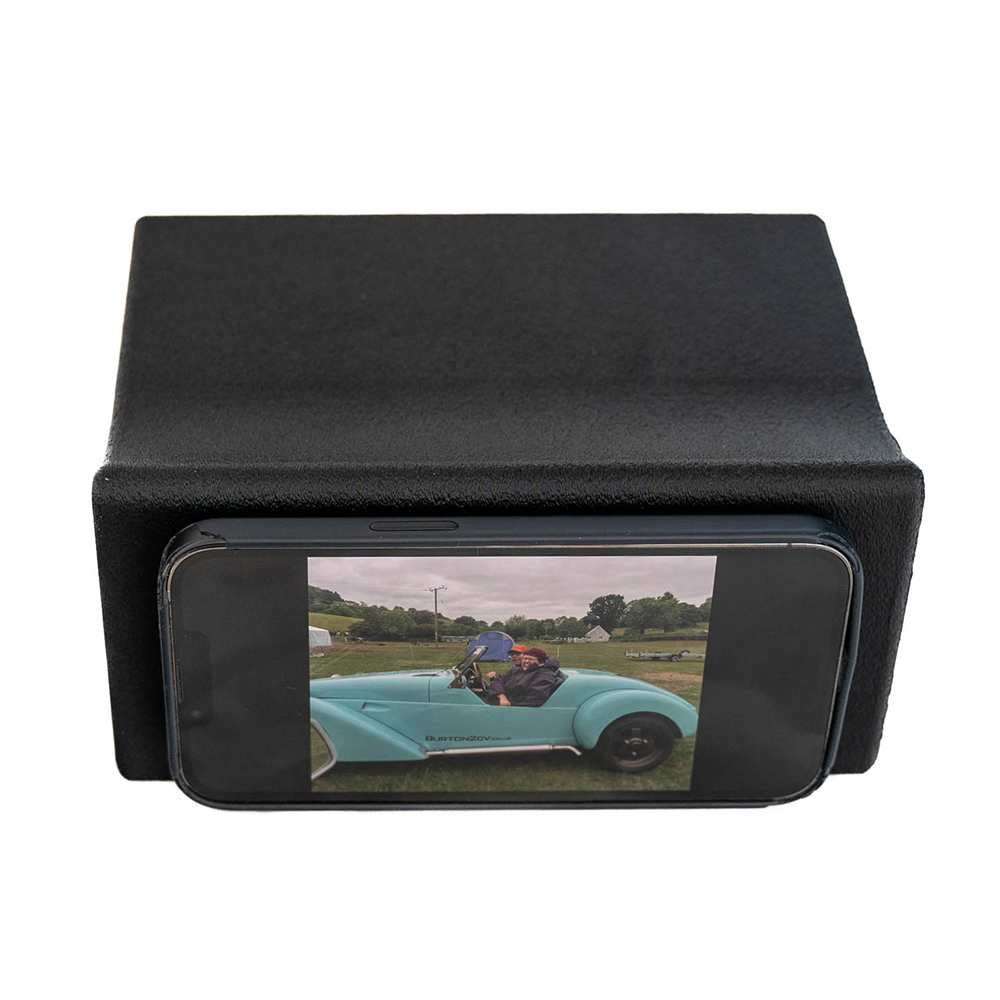 0501120 2cv I Phone dock with Magnetic charger, available in various colours. - Image 13
